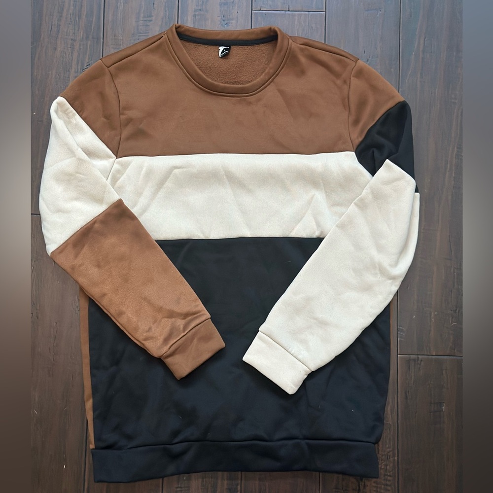 SHEIN Men's Brown, Cream, and Black Crewneck Sweater